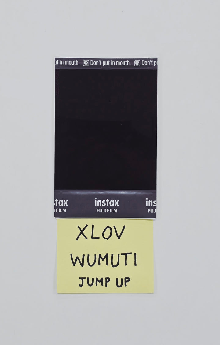 WUMUTI (of XLOV) "UXLXVE" - Hand Autograhped(Signed) Polaroid [26.02.05]