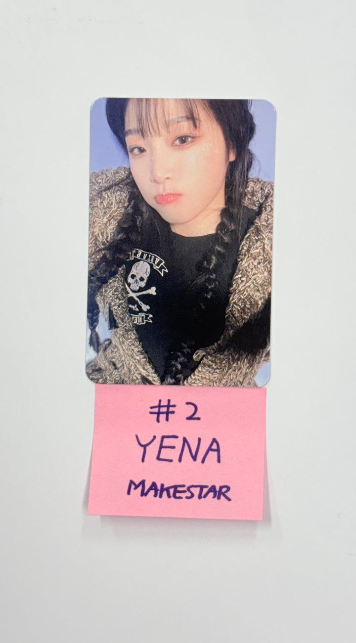 YENA "Love War" - Makestar Fansign Event Photocard [26.02.05]