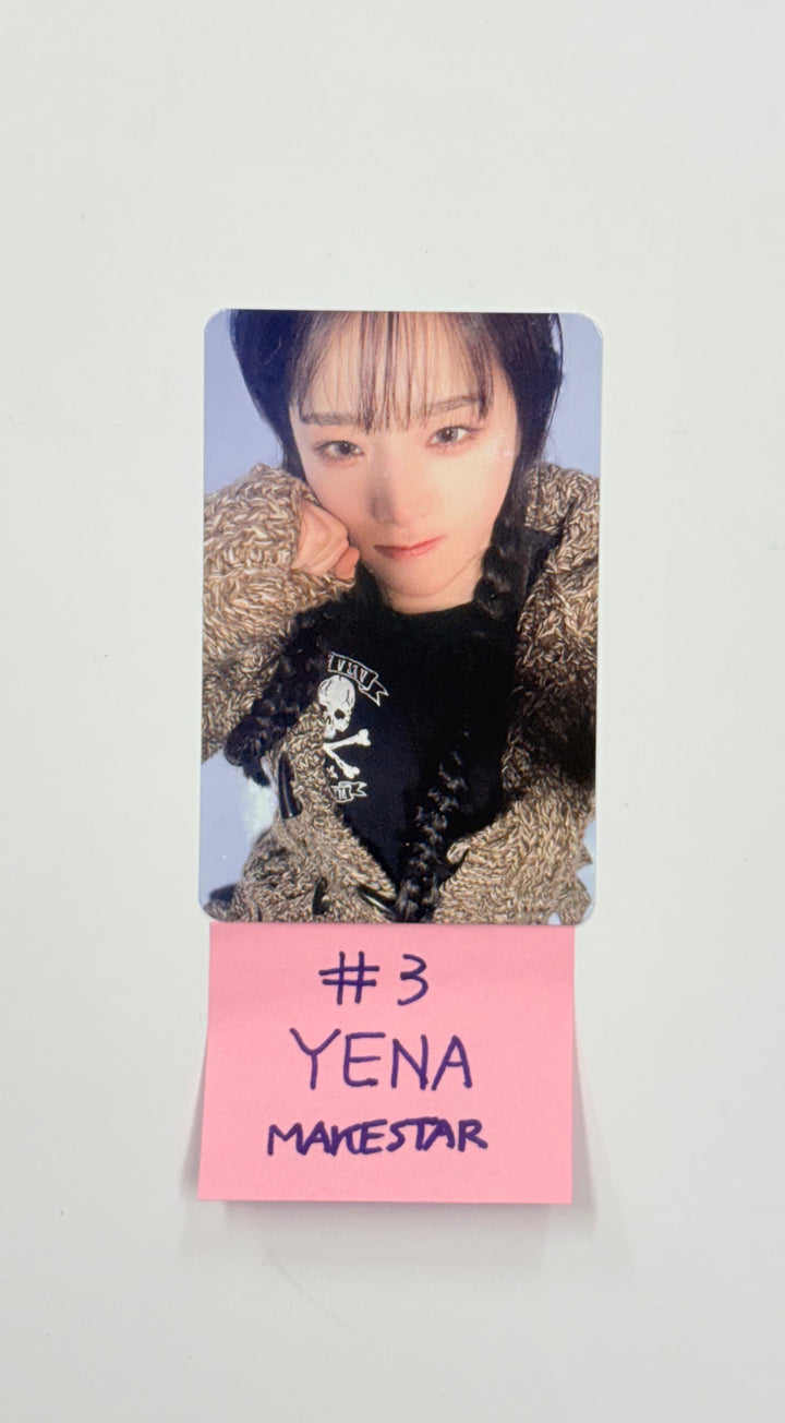 YENA "Love War" - Makestar Fansign Event Photocard [26.02.05]