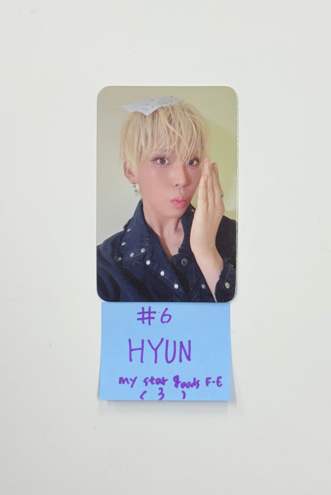 XLOV "UXLXVE" - My Star Goods Fansign Event Photocard R6 [26.02.06]