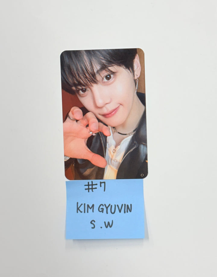 ZeroBaseOne "RE-FLOW" - Soundwave Pre-Order Benefit Photocard [26.02.06]