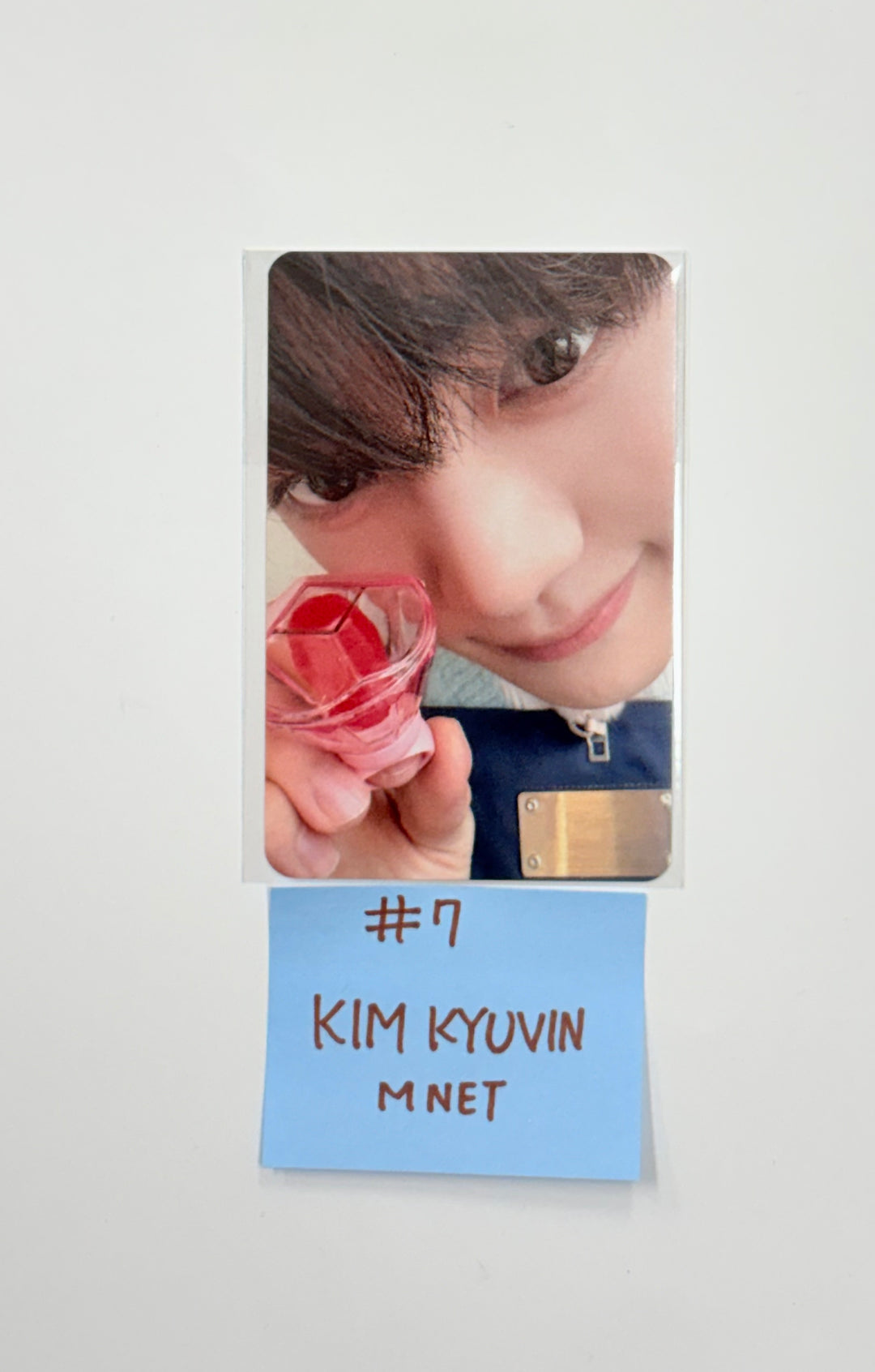 ZeroBaseOne "RE-FLOW" - Mnet Merch Pre-Order Benefit Photocard [26.02.06]