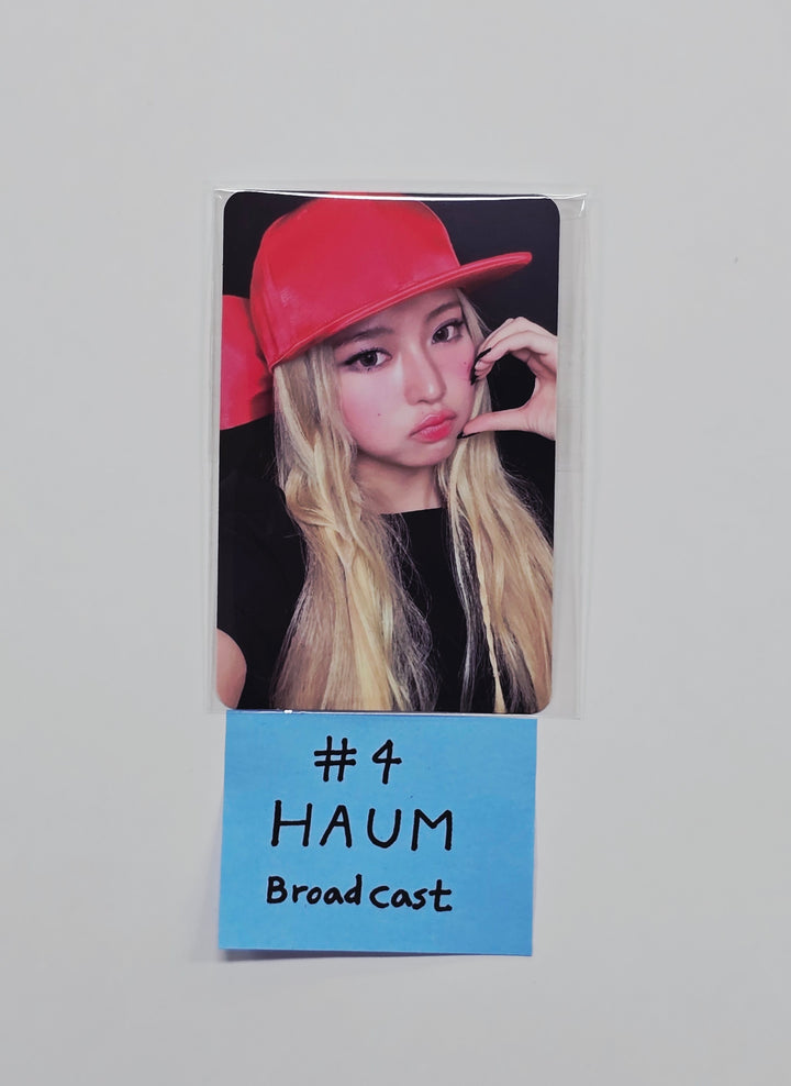 KiiiKiii "Delulu Pack" - Broadcast Photocard [26.02.06]