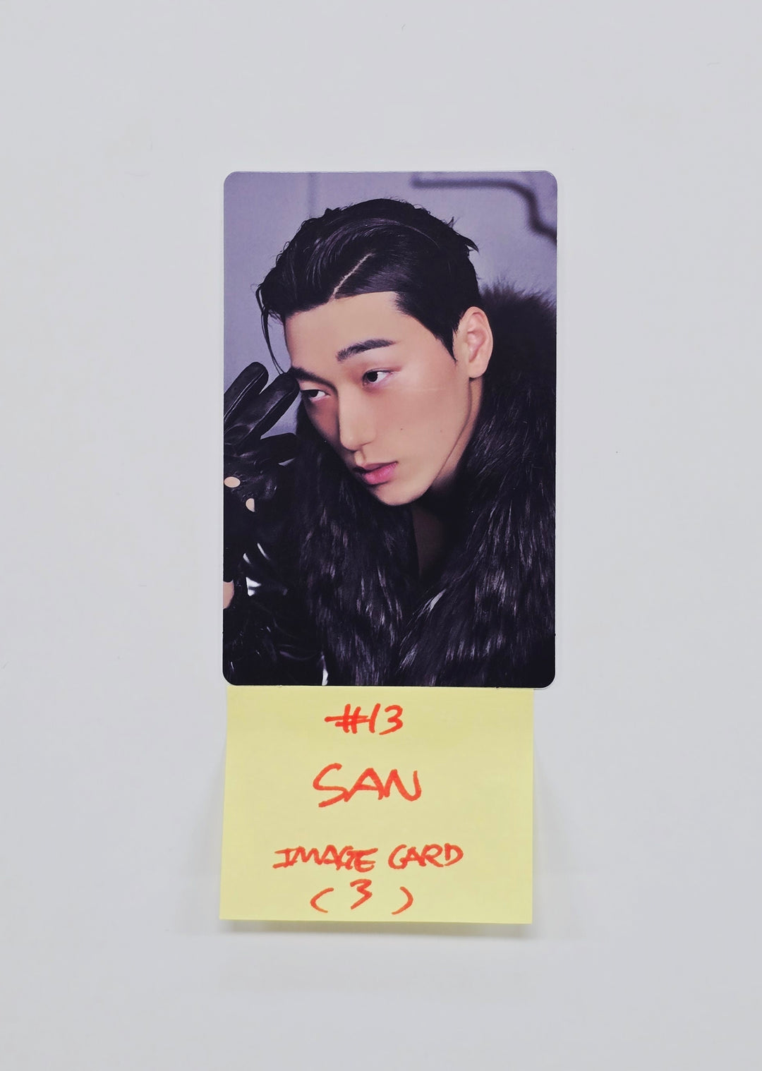 ATEEZ "GOLDEN HOUR : Part.4" - Official Image Photocard (POCAALBUM Ver.) [26.02.09]