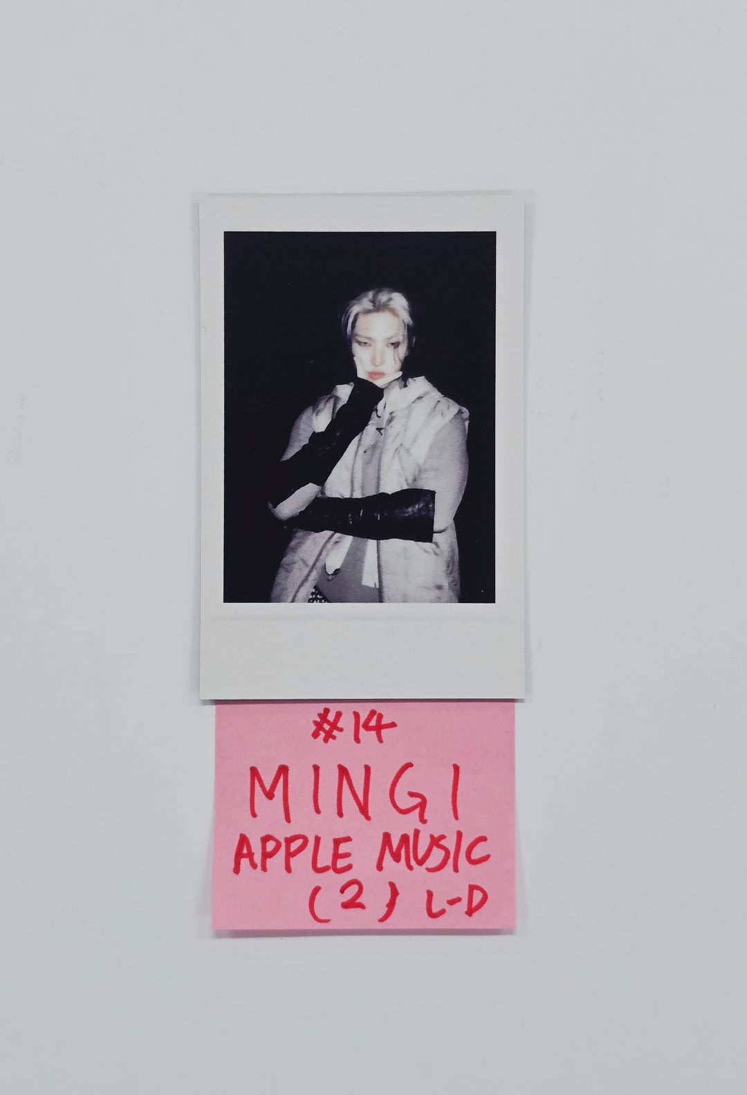 ATEEZ "GOLDEN HOUR : Part.4" - Apple Music Lucky Draw Event Photocard (digipack ver.) [26.02.10]