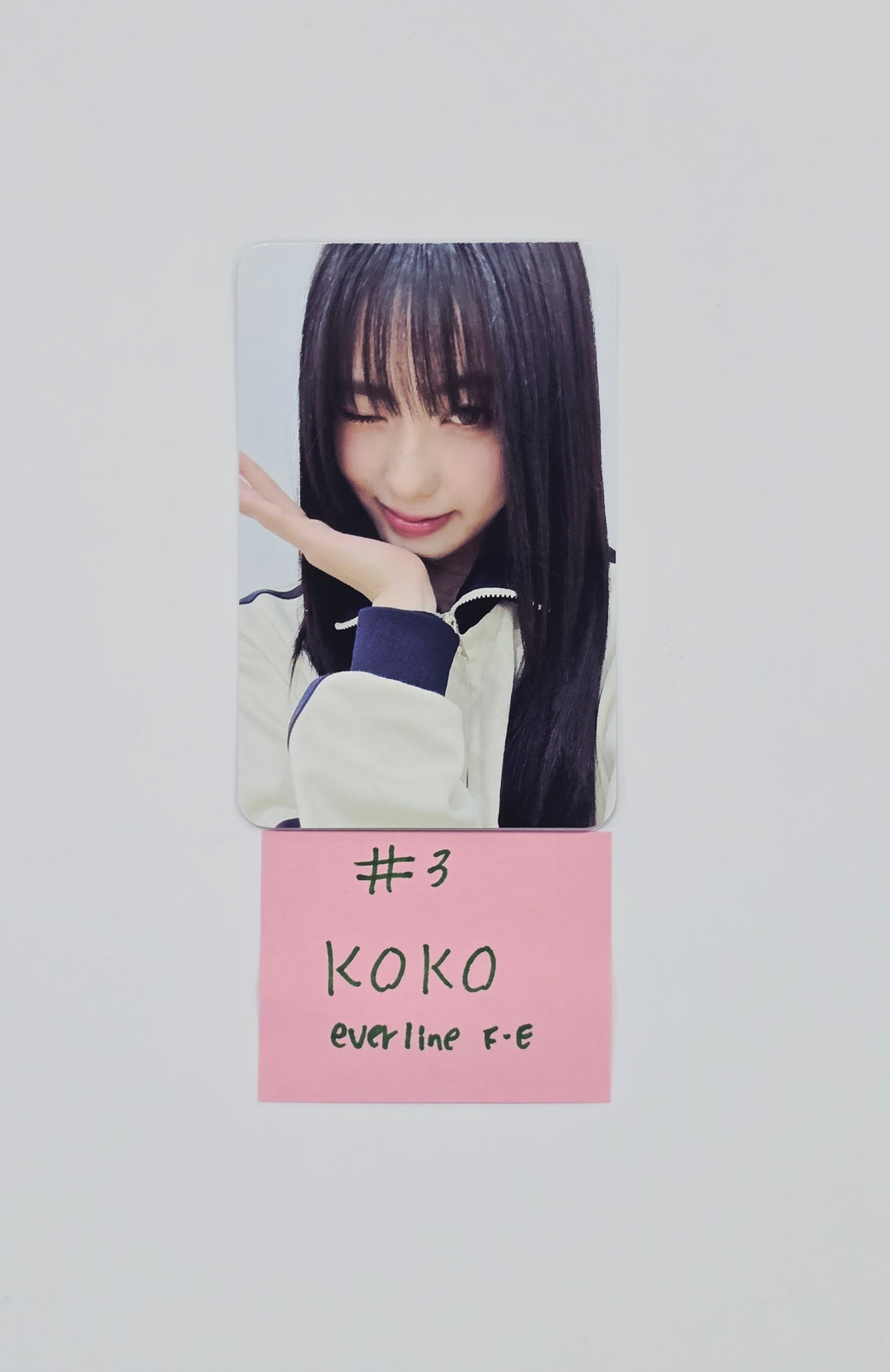 IZNA "Not Just Pretty" - Everline Fansign Event Photocard [26.02.10]