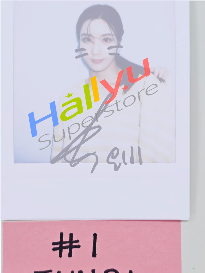 EUNBI - Hand Autographed(Signed) Polaroid [26.02.10]