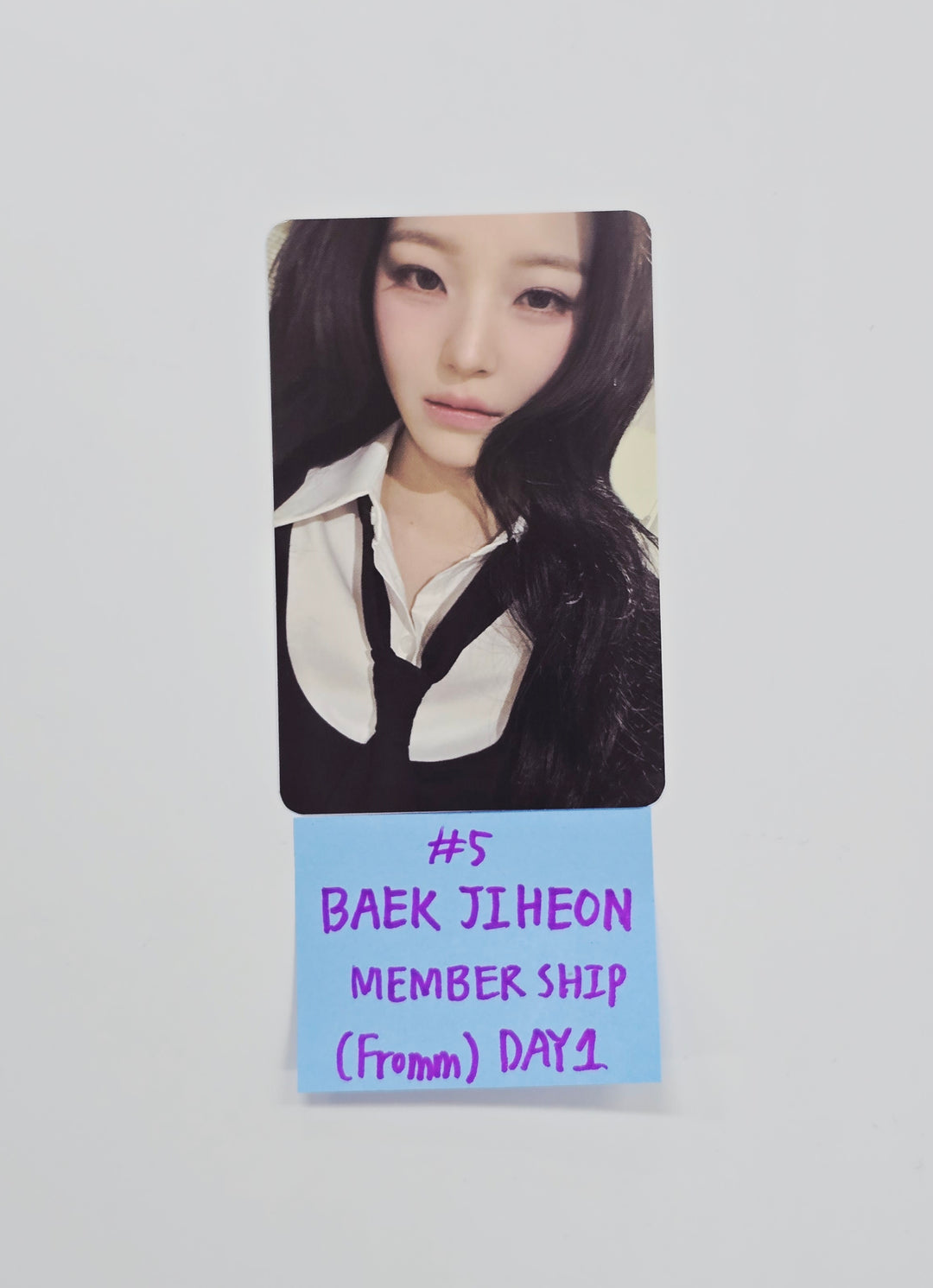 Fromis_9 - ENCORE World Tour Membership Event Photocard Day1 [26.02.11]