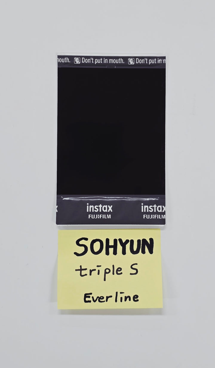 SOHYUN (of TripleS) - Hand Autographed(Signed) Polaroid [26.02.11]