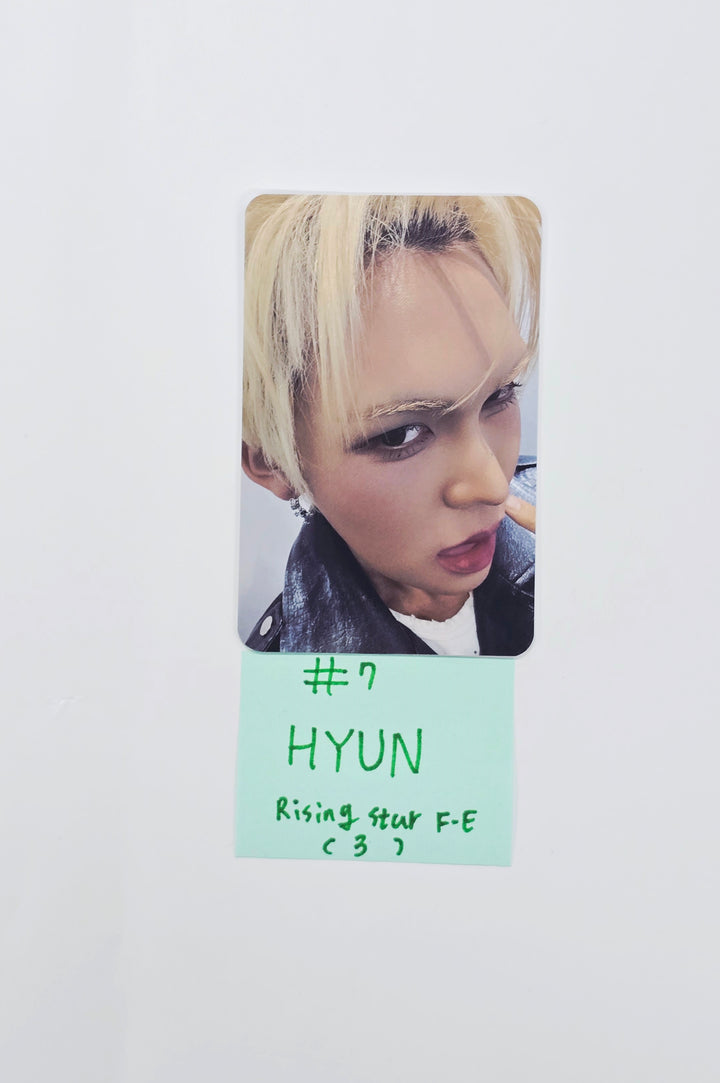 XLOV "UXLXVE" - Rising Star Fansign Event Photocard R5 [26.02.12]