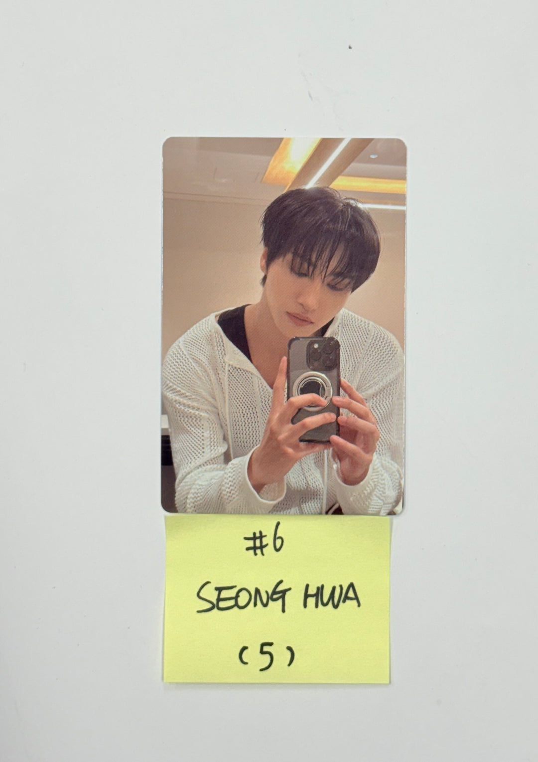 ATEEZ "GOLDEN HOUR : Part.4" - Official Photocard (hongjoong, seonghwa, yunho, yeosang) [26.02.12]