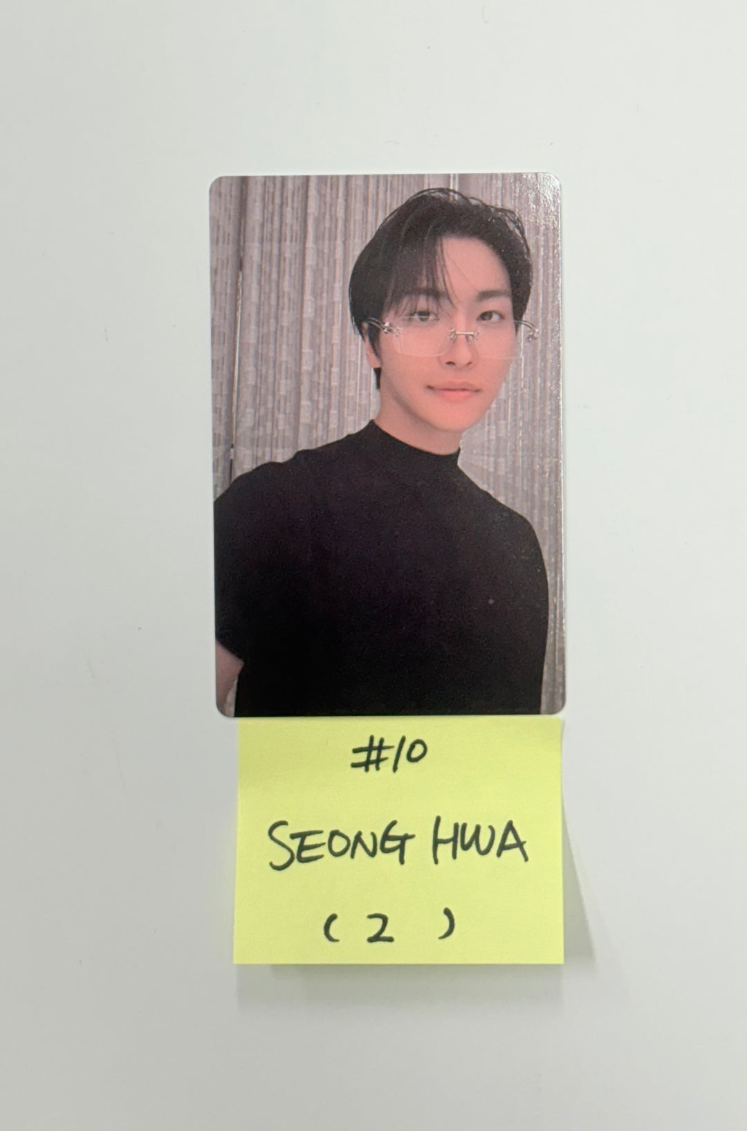 ATEEZ "GOLDEN HOUR : Part.4" - Official Photocard (hongjoong, seonghwa, yunho, yeosang) [26.02.12]