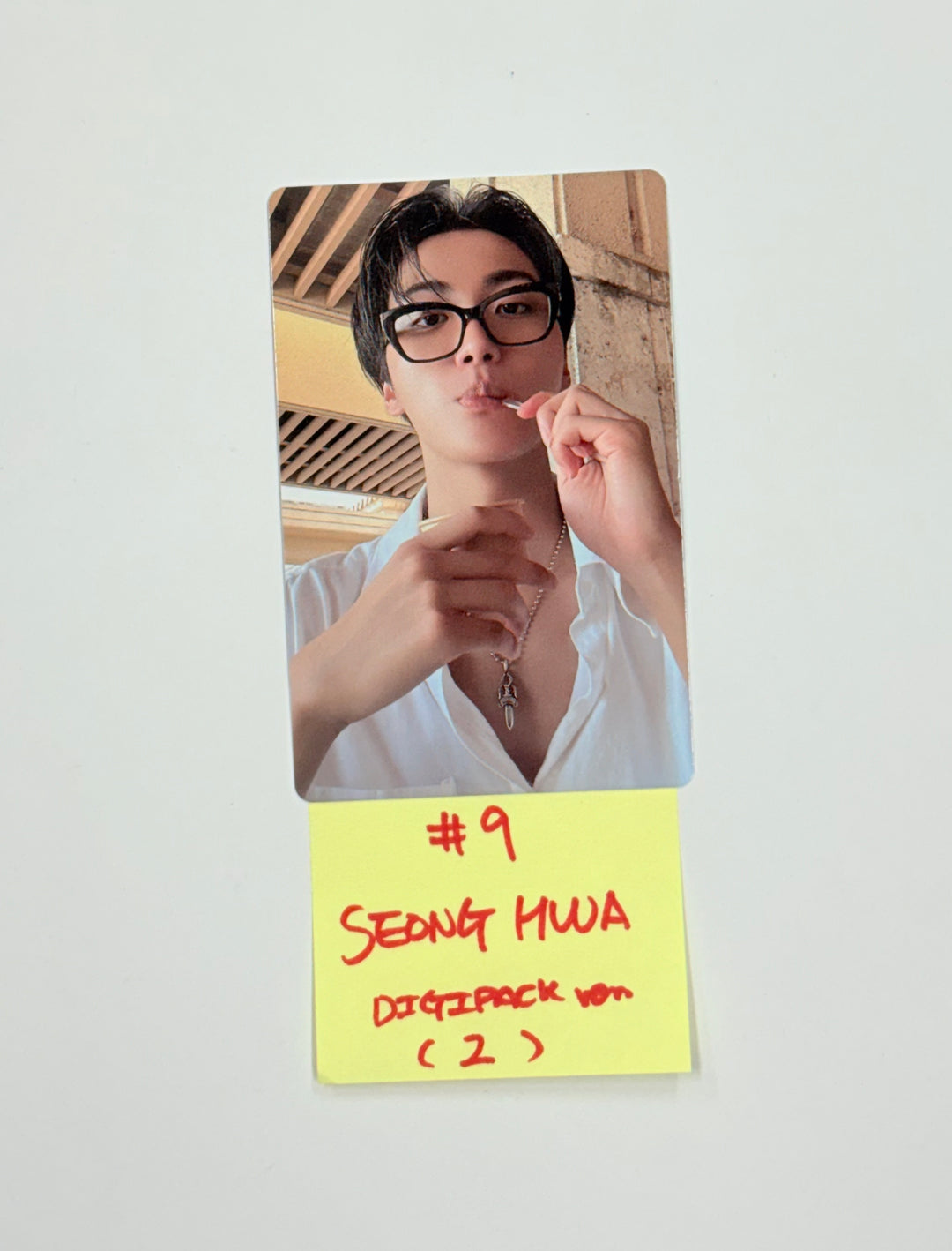 ATEEZ "GOLDEN HOUR : Part.4" - Official Photocard (Digipack ver) (hongjoong, seonghwa, yunho, yeosang) [26.02.12]