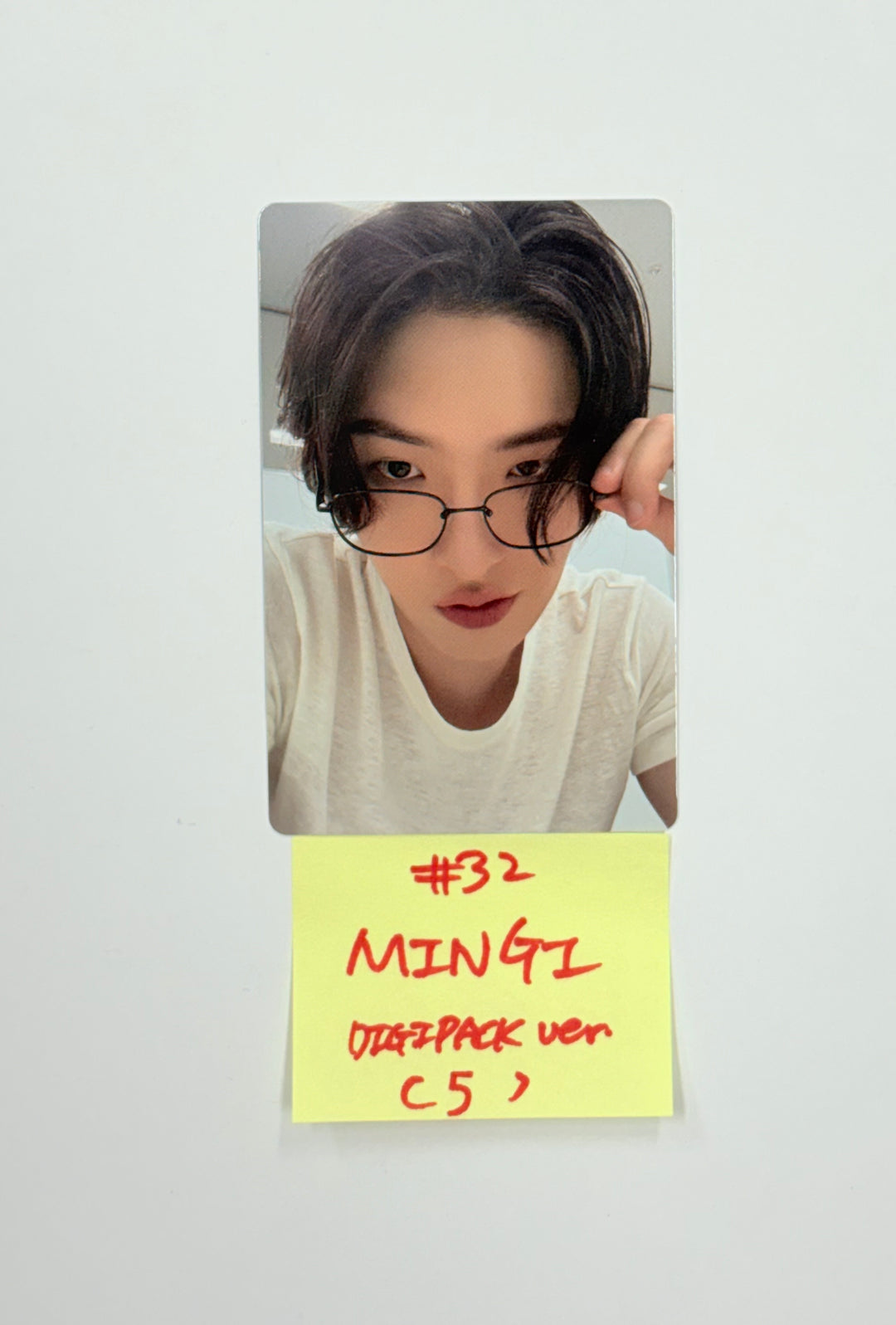 ATEEZ "GOLDEN HOUR : Part.4" - Official Photocard (Digipack ver.) (san, mingi, wooyoung, jongho) [26.02.12]