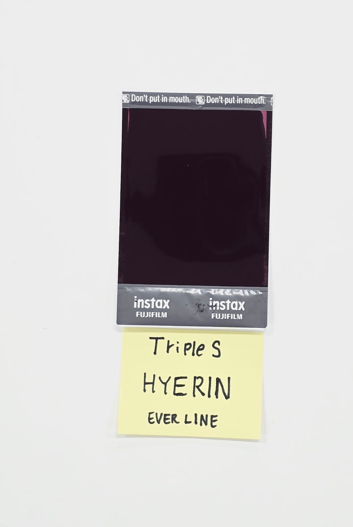 HYERIN (of TripleS) - Hand Autographed(Signed) Polaroid [26.02.13]