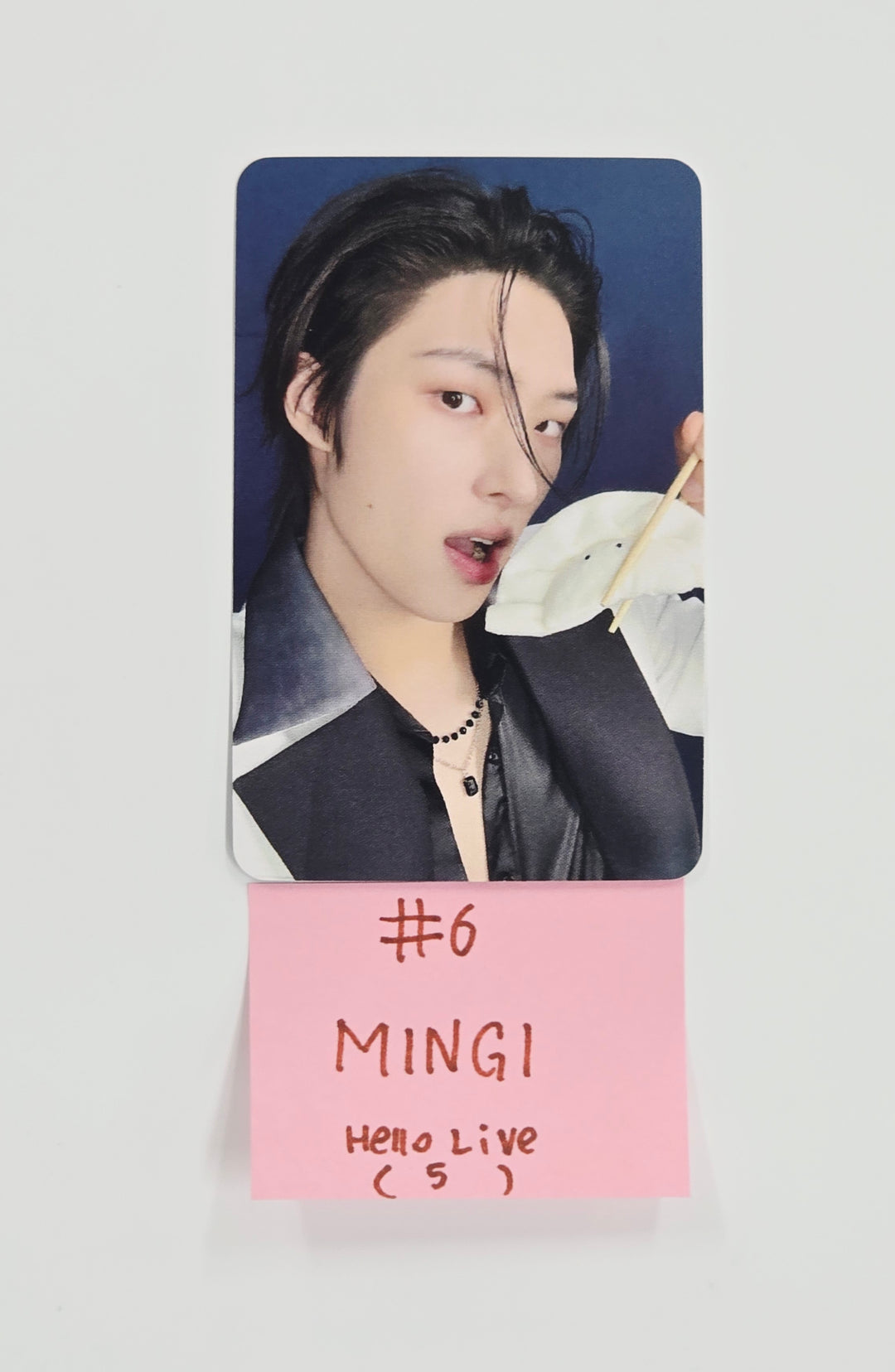 ATEEZ "GOLDEN HOUR : Part.4" - Hello Live Pre-Order Benefit Photocard [26.02.13]