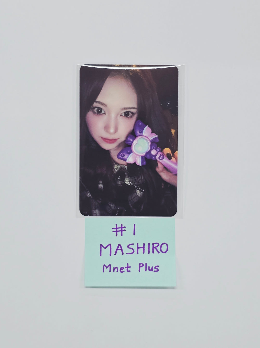 MADEIN "Girl Meets Boy" - Mnet Plus Showcase Event Photocard [26.02.20]