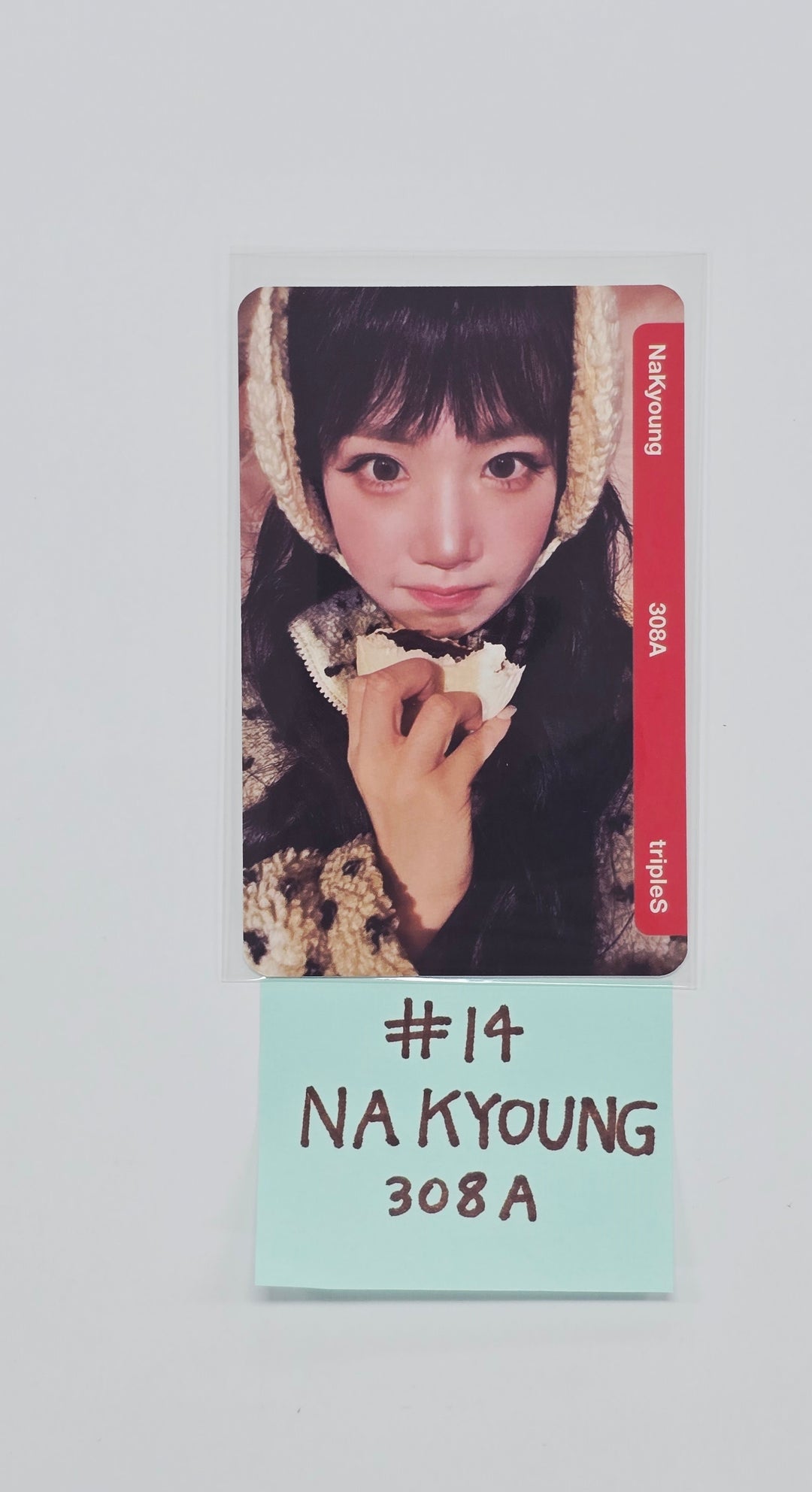 Triples_msnz "Beyond Beauty" - TripleS msnz X Lotte Home Shopping Double Class Objekt Photocard (Objekt Music Album ver.) (1) [26.02.20]