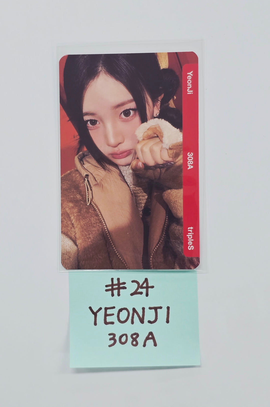 Triples_msnz "Beyond Beauty" - TripleS msnz X Lotte Home Shopping Double Class Objekt Photocard (Objekt Music Album ver.) (1) [26.02.20]