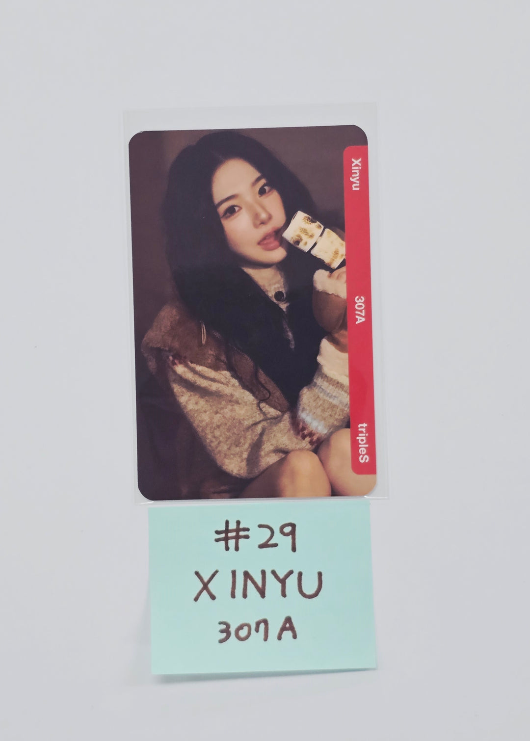 Triples_msnz "Beyond Beauty" - TripleS msnz X Lotte Home Shopping Double Class Objekt Photocard (Objekt Music Album ver.) (2) [26.02.20]