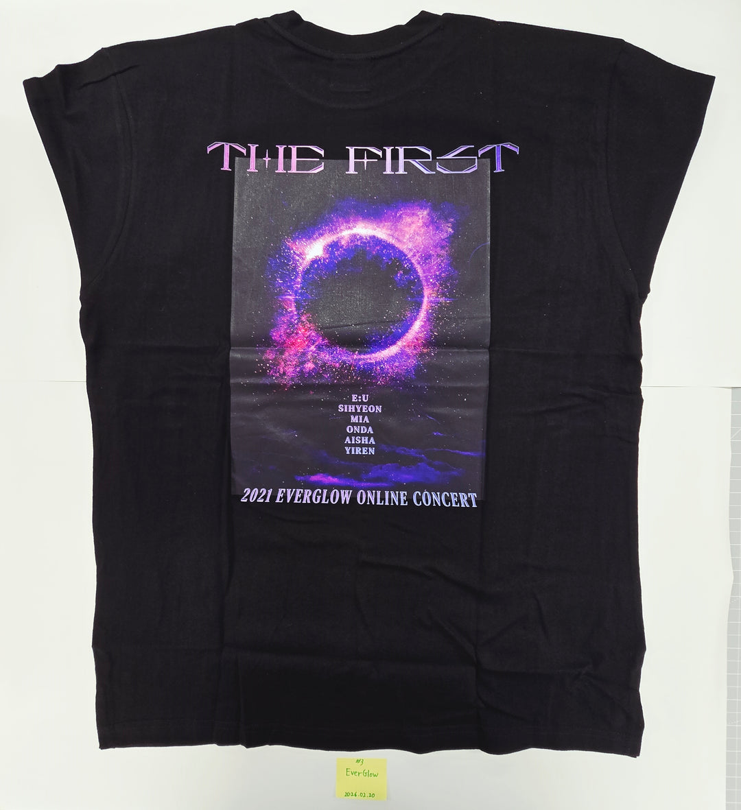 EVERGLOW - 2021 EVERGLOW Online Concert "The First" Hand Autographed T-Shirt [26.02.20]