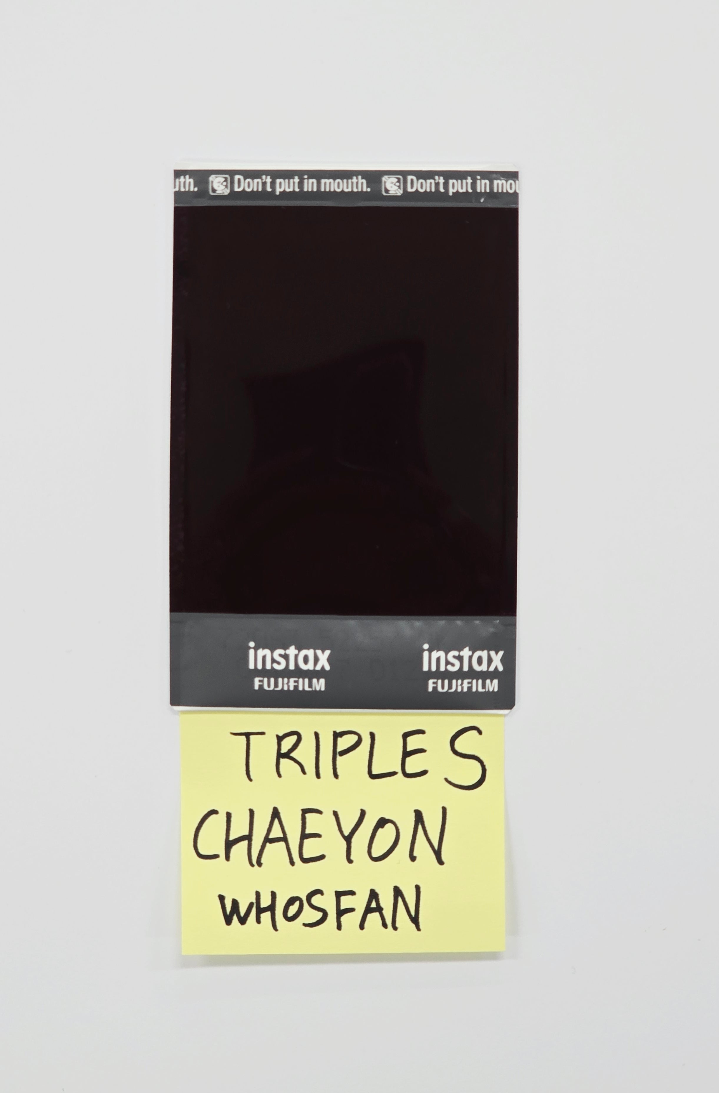 CHAEYEON (of TripleS) - Hand Autographed(Signed) Polaroid [26.02