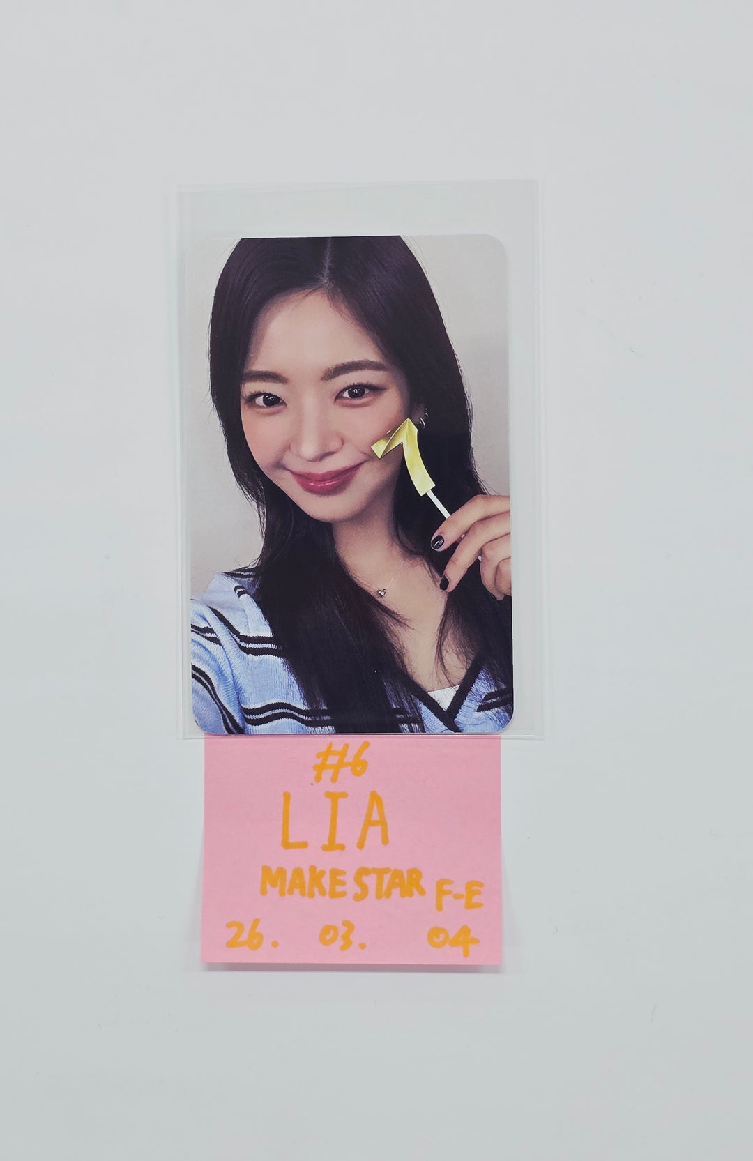 ITZY "TUNNEL VISION" - Makestar Fansign Event Photocard R8 (POCAALBUM Ver.) [26.03.04]