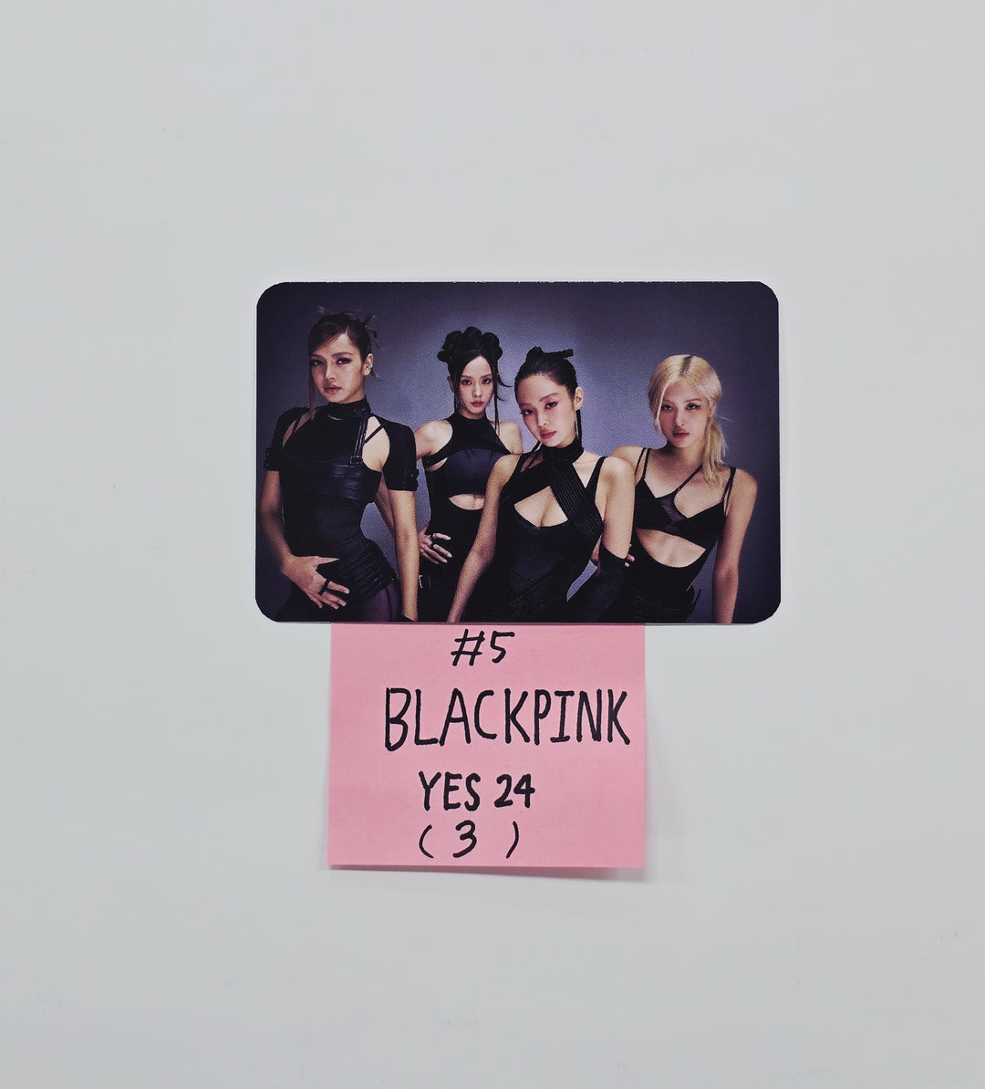 Black Pink "DEADLINE" - Yes24 Pre-Order Benefit Photocard (SILVER Ver.) [26.03.04]