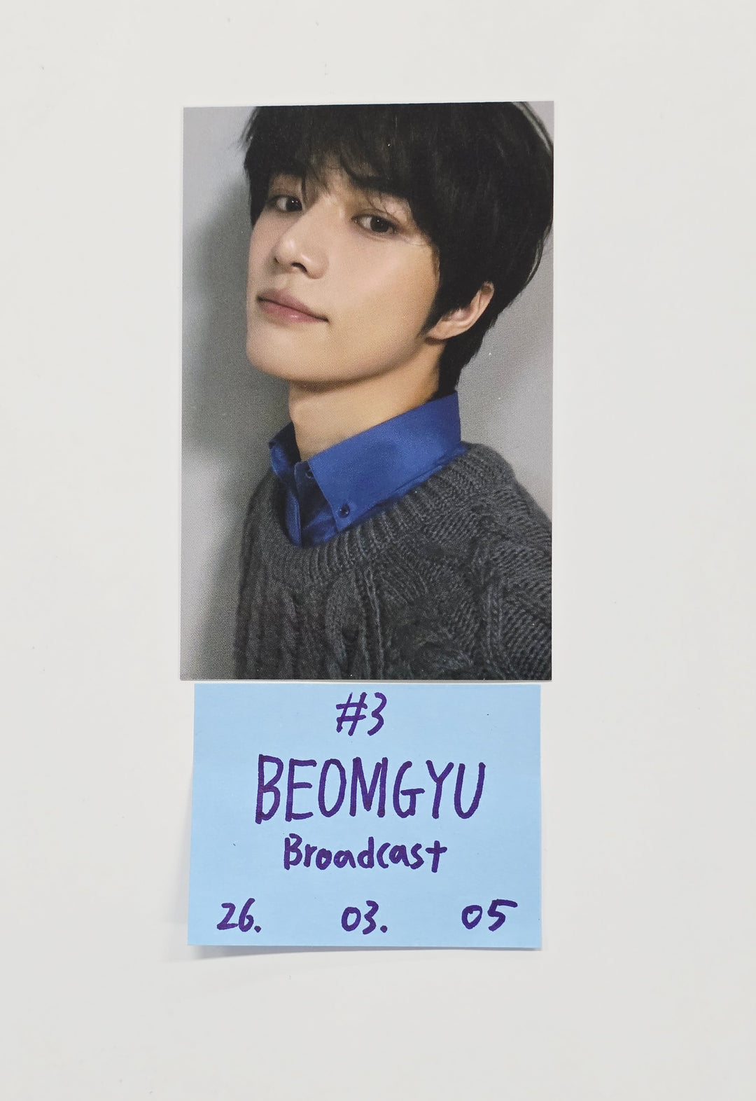 TXT - Broadcast Photocard [26.03.05]