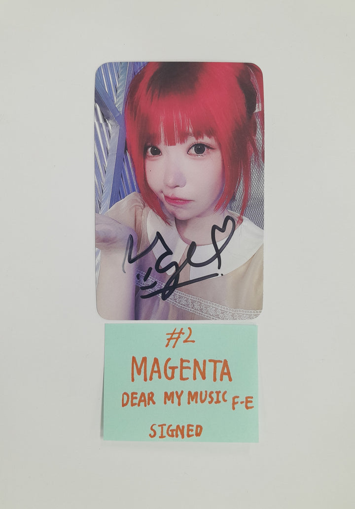 QWER - Hand Autographed(Signed) Photocard [26.03.06]
