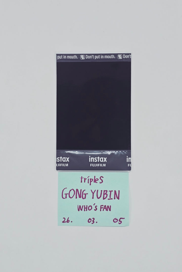 Gong yu Bin (of TripleS) - Hand Autographed(Signed) Polaroid [26.03.06]