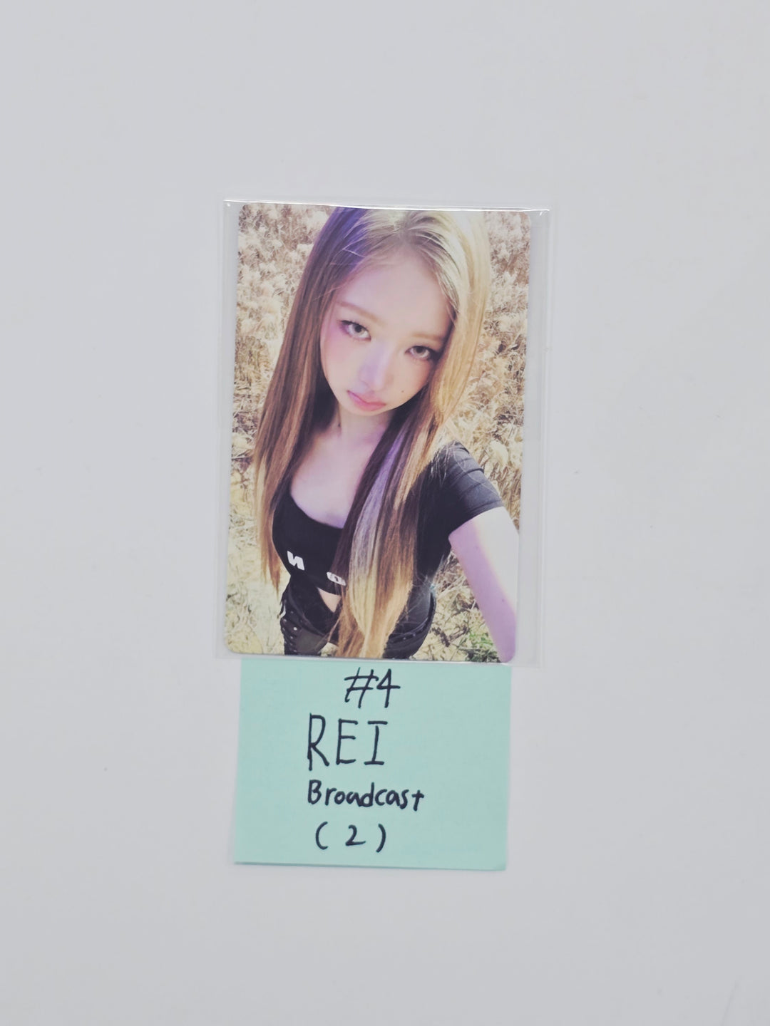 IVE "REVIVE+" - Broadcast Photocard [26.03.06]