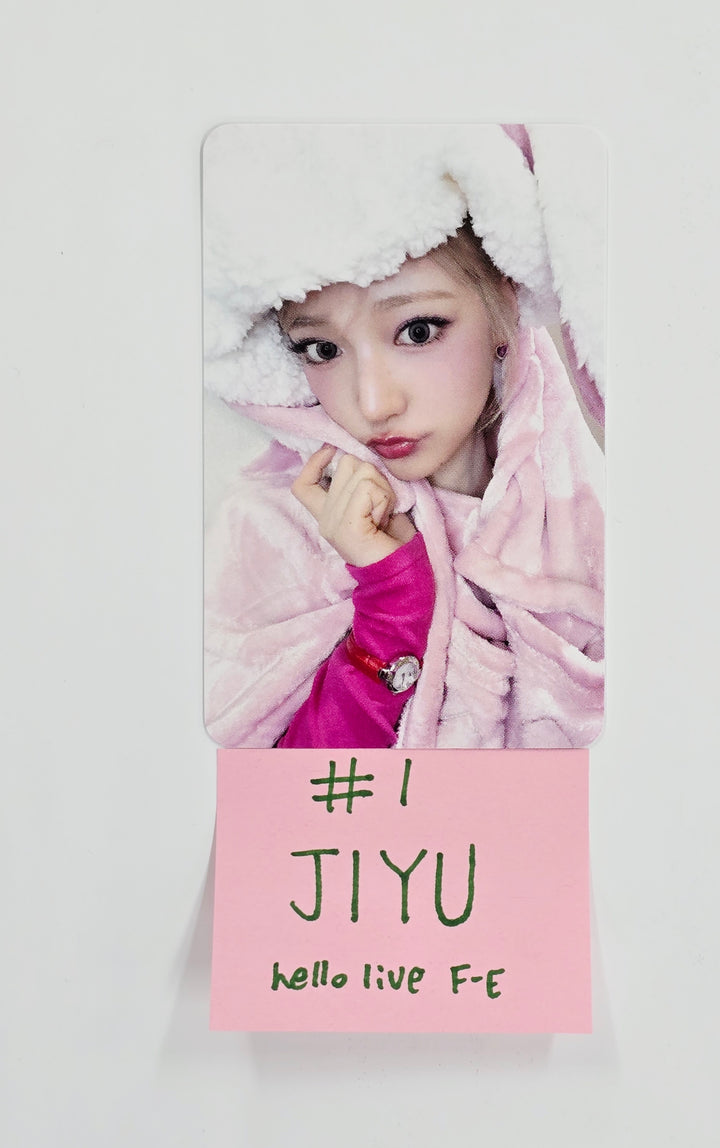 KiiiKiii "Delulu Pack" - Hello Live Fansign Event Photocard [26.03.12]