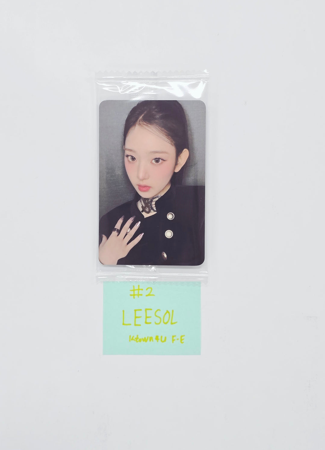 KiiiKiii "Delulu Pack" - Ktown4U Fansign Event Photocard [26.03.16]