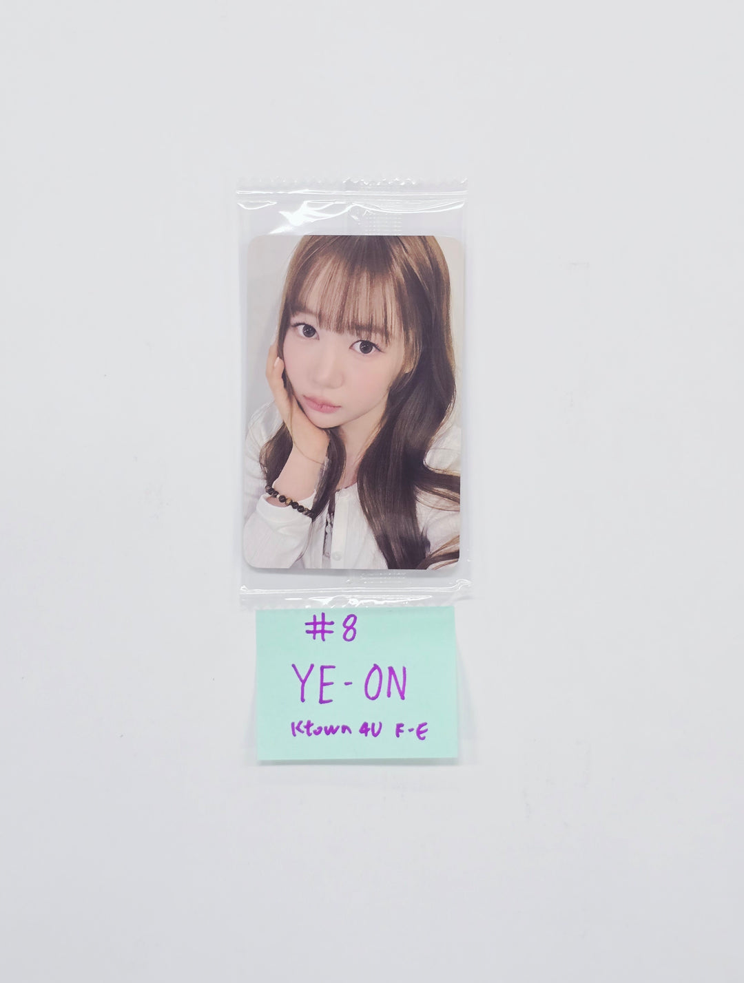 Hearts2Hearts "Focus" - Ktown4U Fansign Event Photocard [26.03.16]