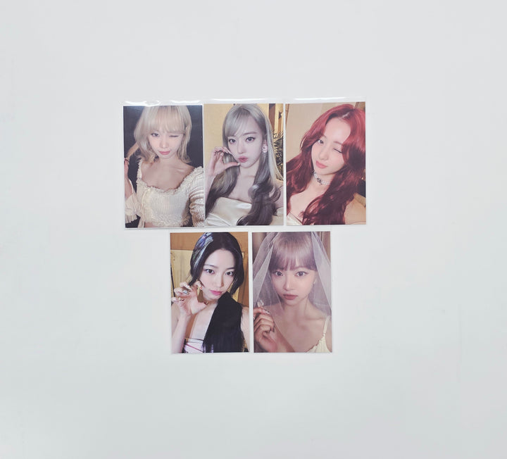 Le Sserafim "EASY" -  Broadcast Photocard [26.03.16]