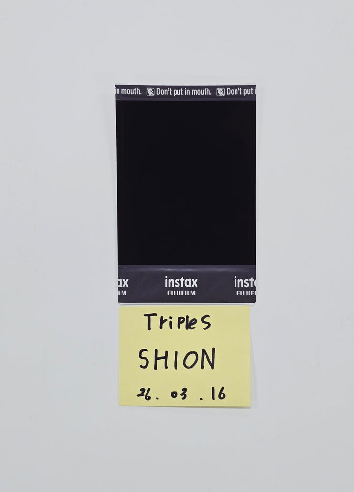 SHION (of TripleS) - Hand Autographed(Signed) Polaroid [26.03.16]
