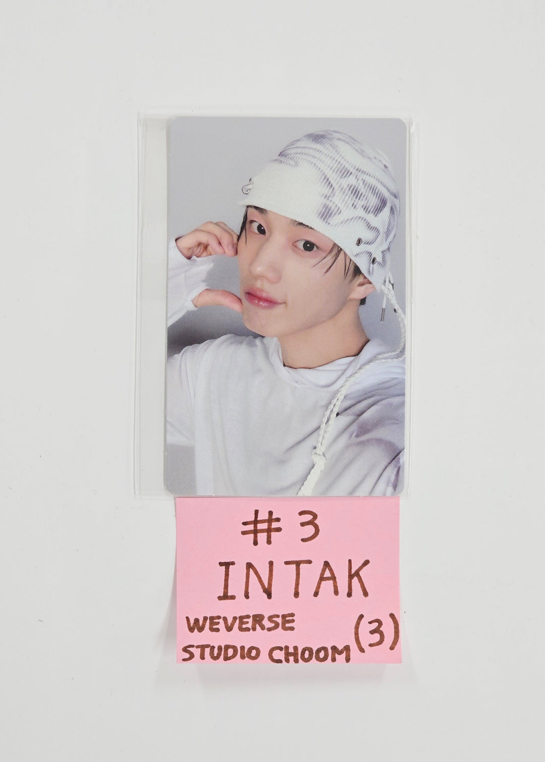 P1Harmony "UNIQUE" - Weverse Shop Stdio Choom Photocard [26.03.20]
