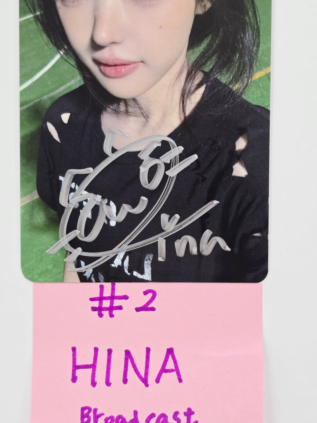 QWER - Hand Autographed(Signed) Broadcast Photocard [26.03.20]