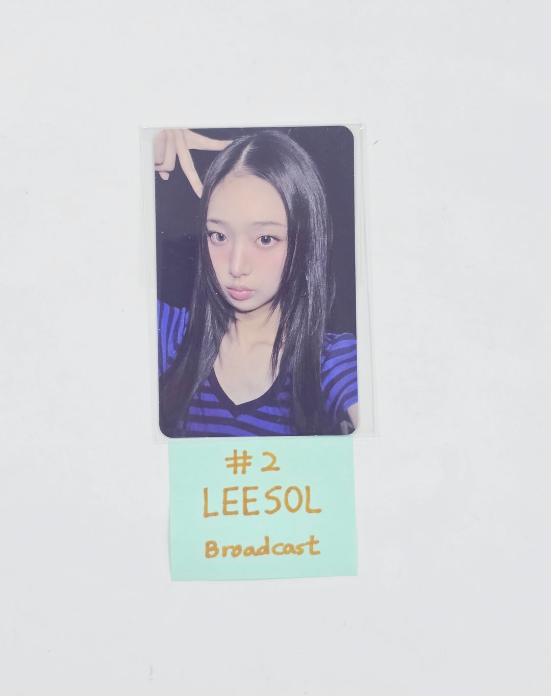 KiiiKiii - Broadcast Photocard [26.03.24]