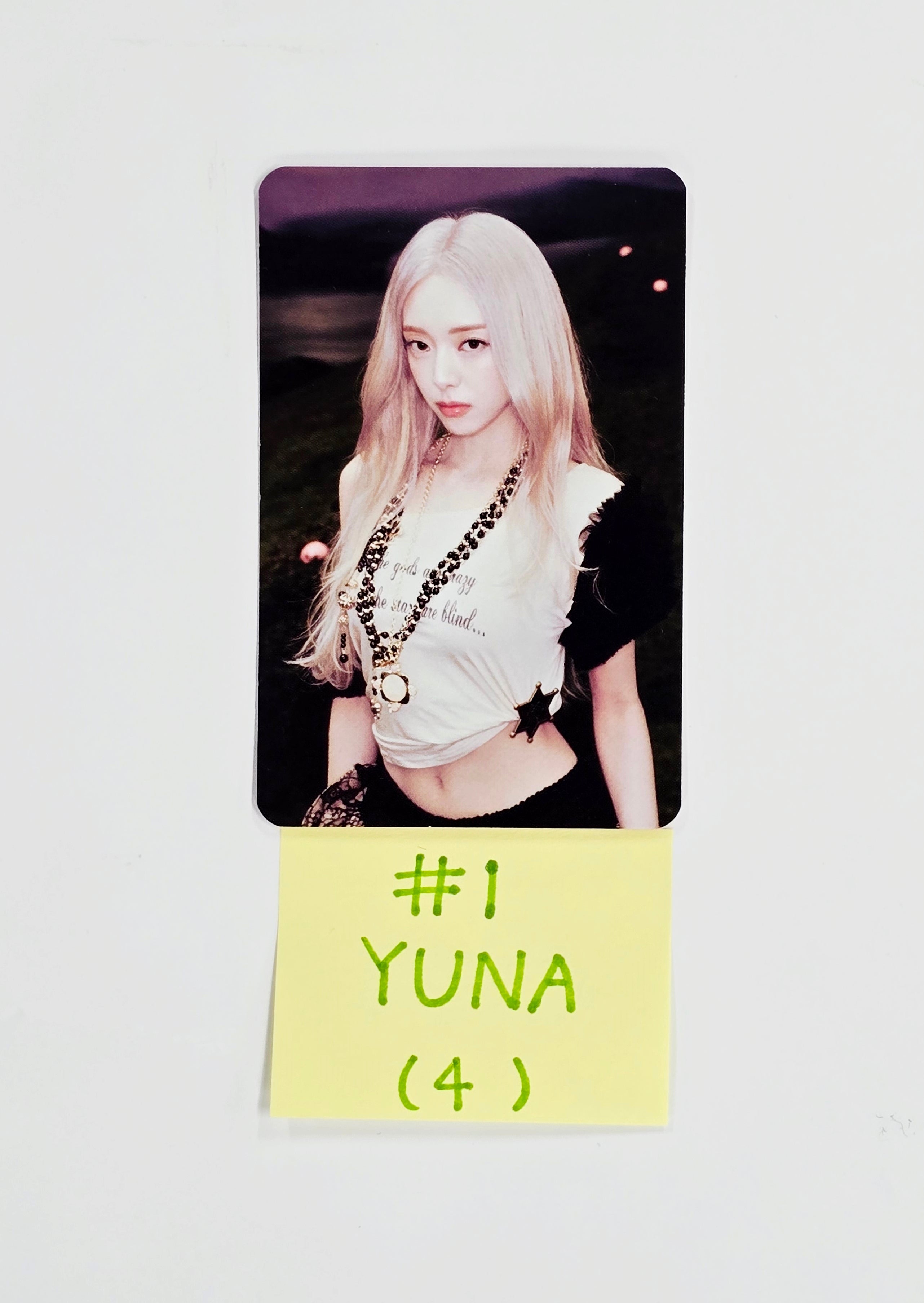 YUNA (of ITZY) 