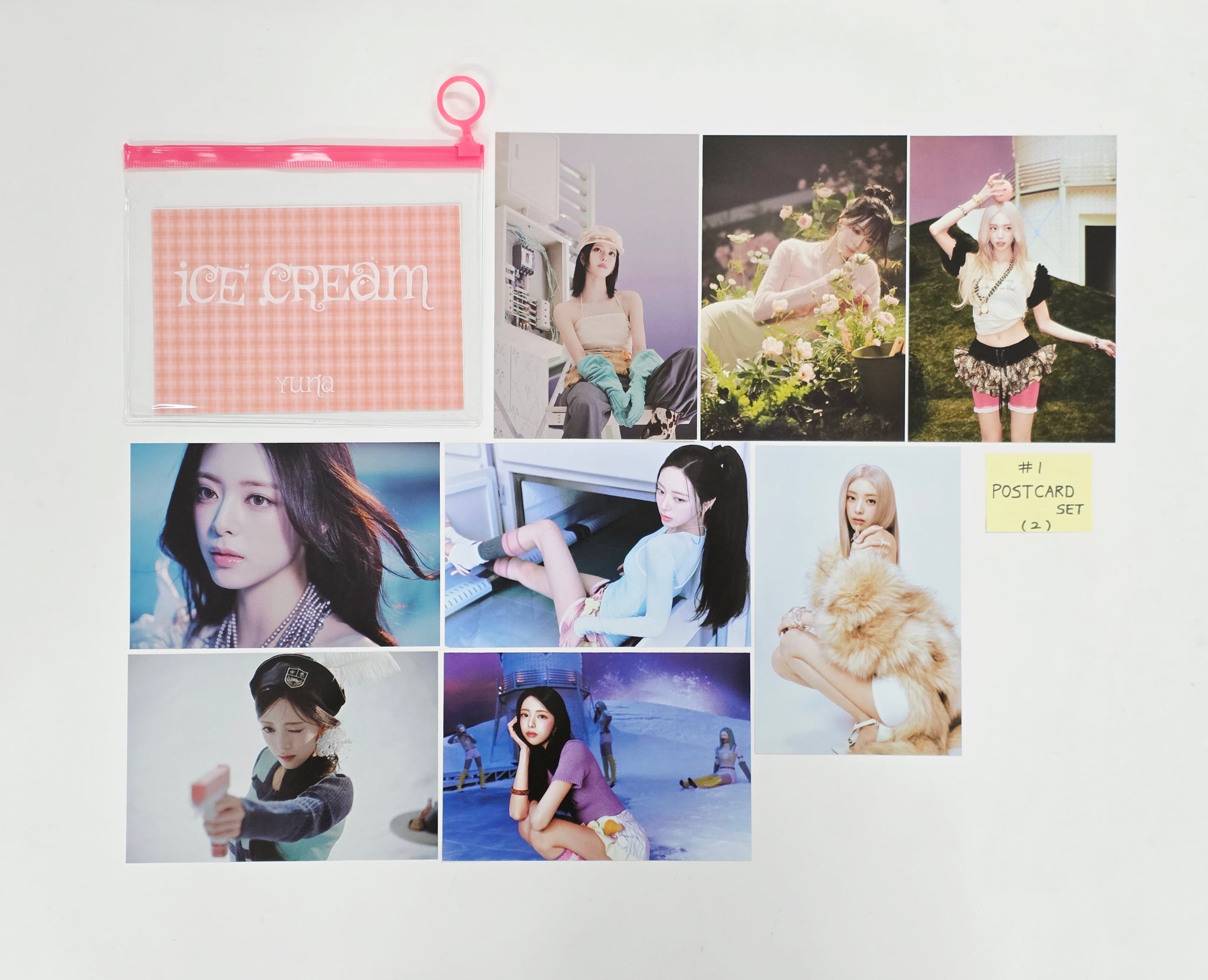 YUNA (of ITZY) 
