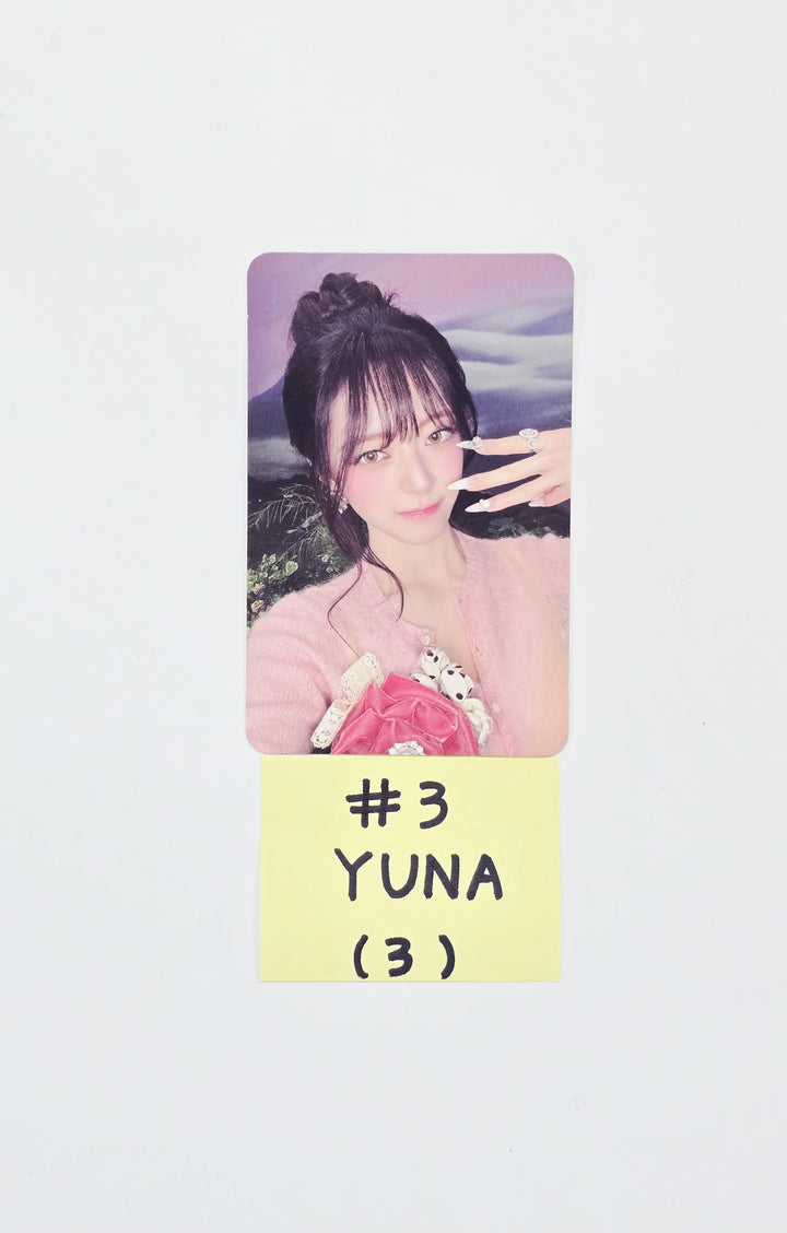 YUNA (of ITZY) "Ice Cream" - Official Photocard [26.03.25]