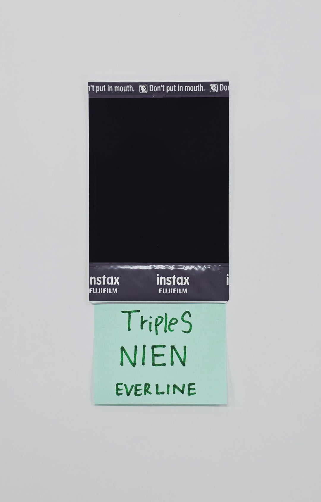 NIEN (of TripleS) - Hand Autographed(Signed) Polaroid [26.03.27]
