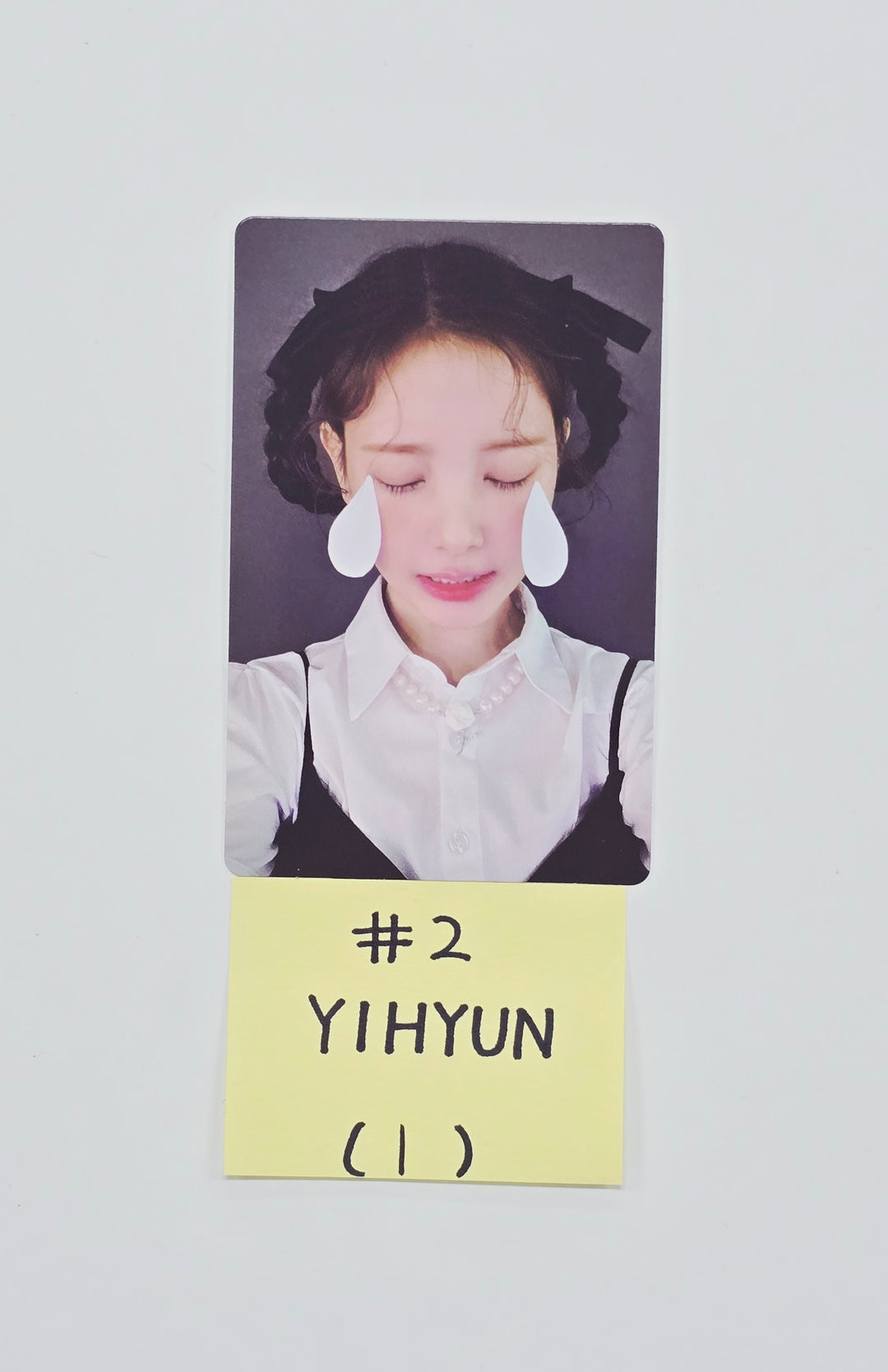 Baby DONT Cry "AFTER CRY" - Official Photocard (Yihyun, Kumi) [26.03.27]