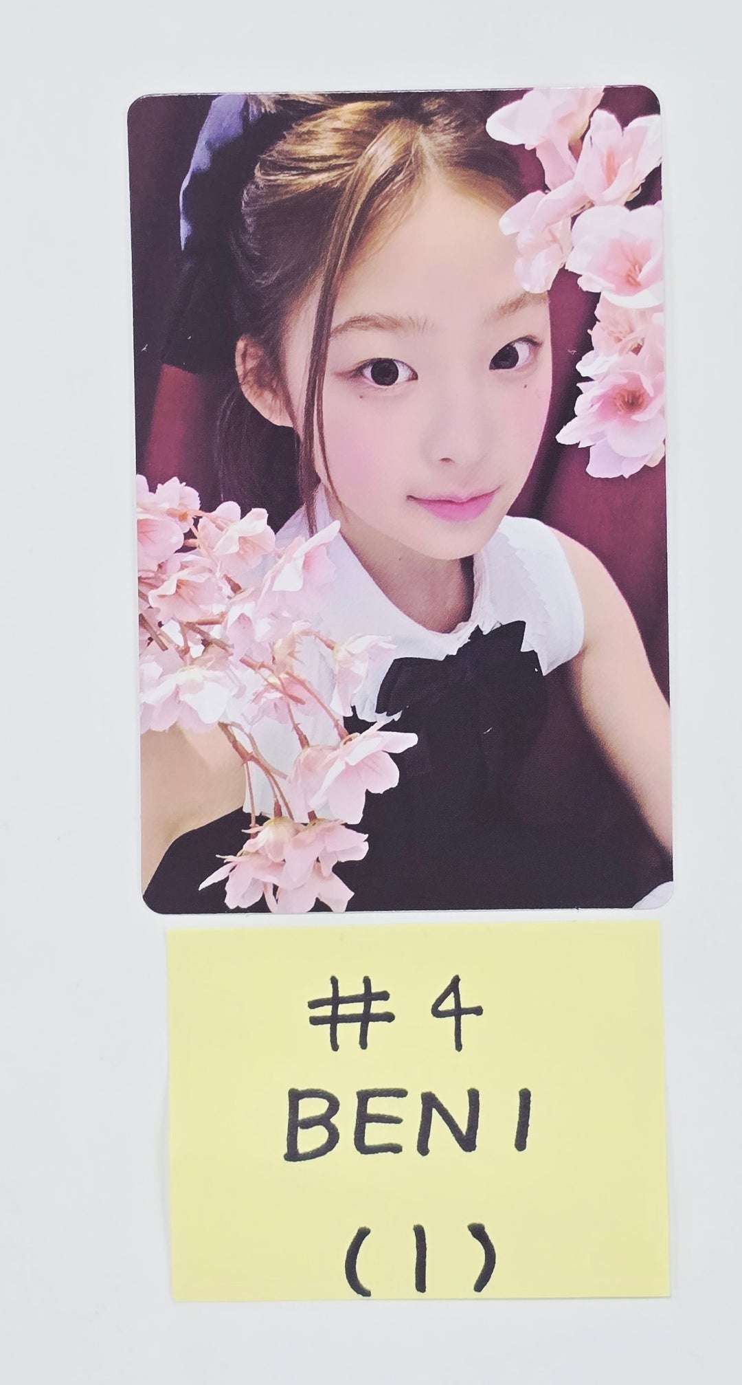 Baby DONT Cry "AFTER CRY" - Official Photocard (Mia, Beni) [26.03.27]