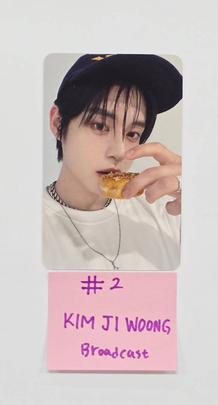 ZeroBaseOne - Comeback Show Broadcast Fan Giveaway Photocard [26.03.30]