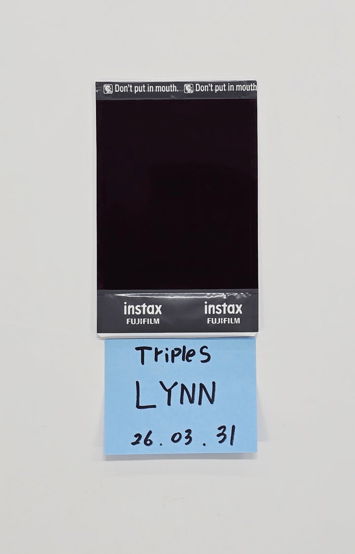 LYNN (of TripleS) - Hand Autographed(Signed) Polaroid [26.03.31]