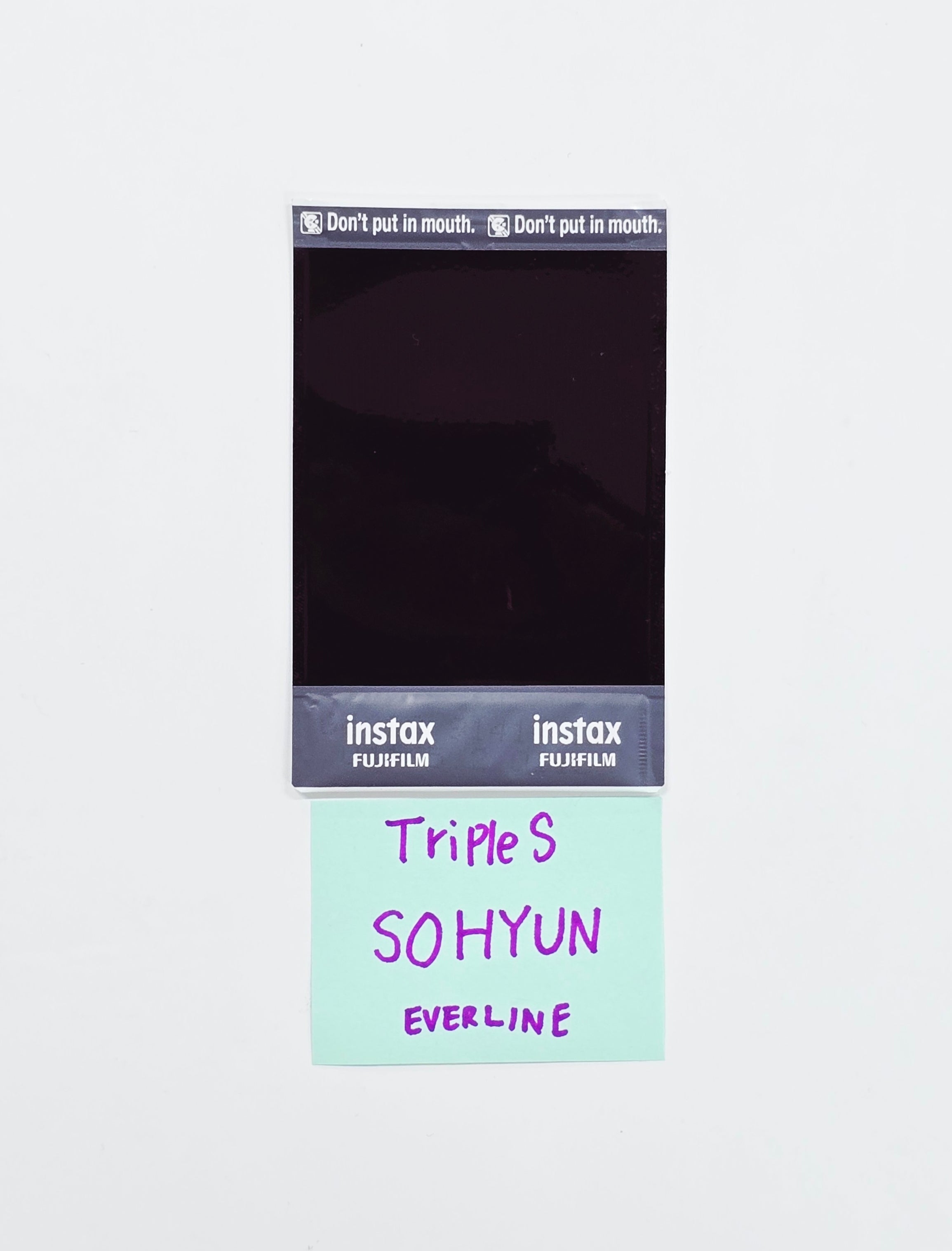 SOHYUN (of TripleS) - Hand Autographed(Signed) Polaroid [26.04.01