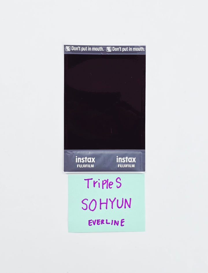 SOHYUN (of TripleS) - Hand Autographed(Signed) Polaroid [26.04.01]